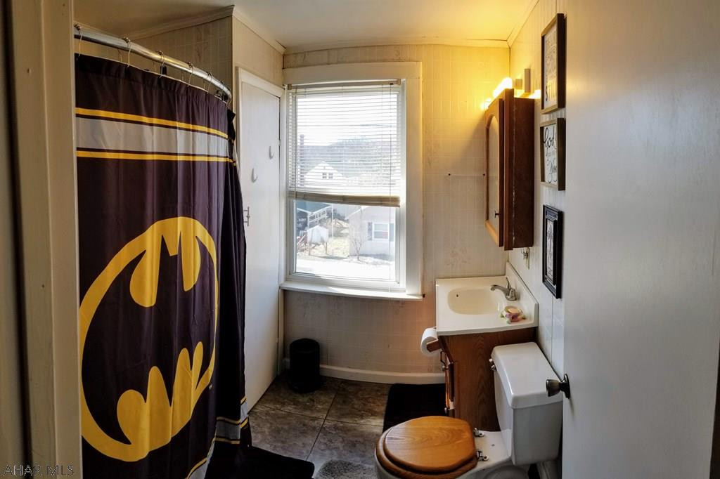 Juniata - Residential