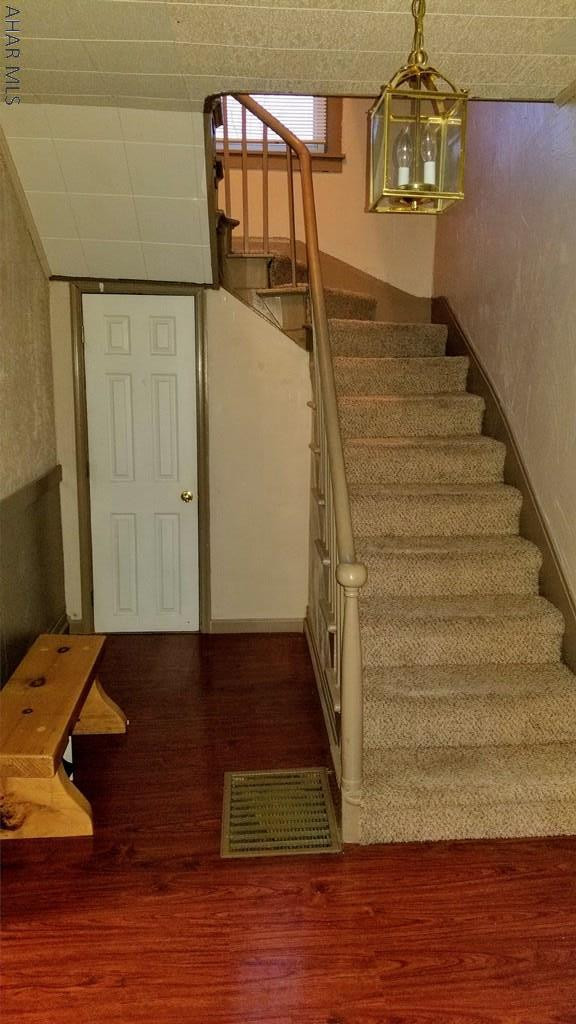 Juniata - Residential