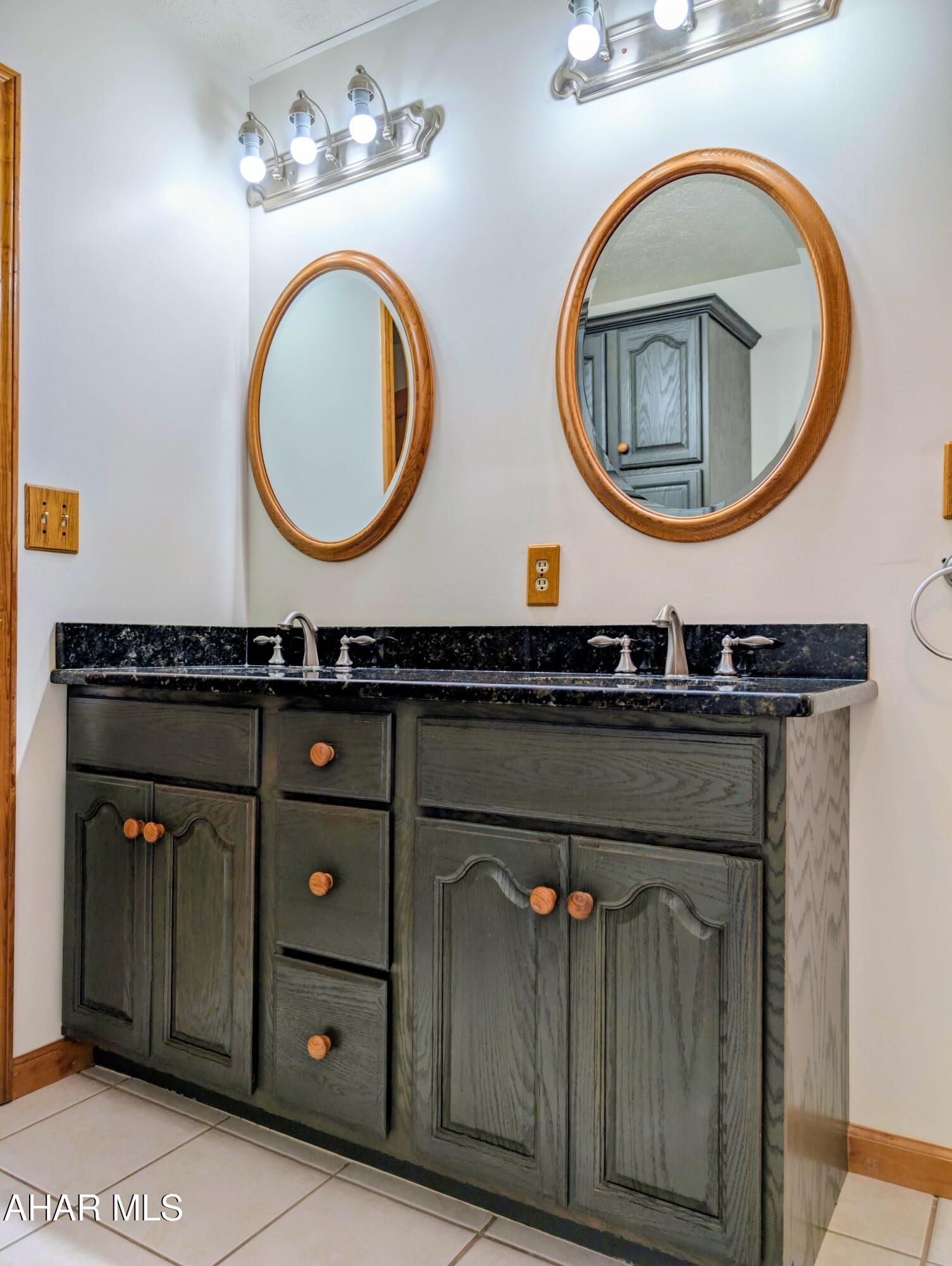 Ridgewood Heights - Residential