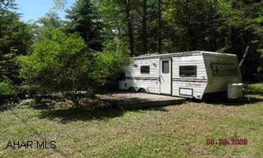 Sportsman camper w/ deck on deeded lot in Glendale Yearound, needs a little TLC 1989 Sportsman camper in GY w/ deck, needs a little TLC .Sleeps 6, 1 bath, Looking at all offers-- All the amenities of Glendale Yearound, swimming pool, tennis courts, minutes from Prince Gallitzin state park and State Game lands.