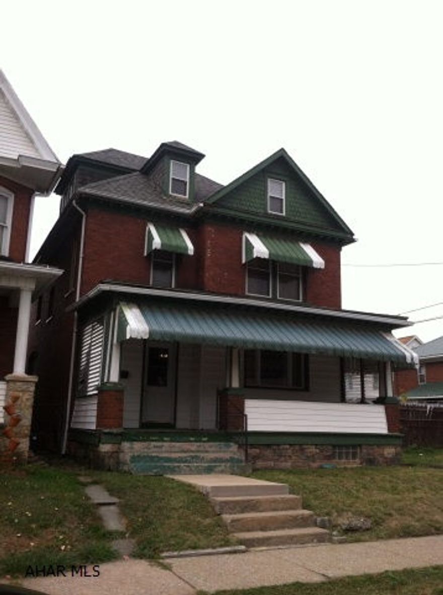 Seller wants an offer today! Brick home in Juniata w/ great space!  A little work will make this home perfect!   NEW ROOF ON HOME AND GARAGE! Some newer windows. The kitchen has oak cabinets & overlook the back yard. Check out the attic space, as well! All offers will be considered! This property is under contract, contingent upon financing and inspections.