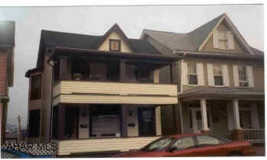 Extremely nice top and bottomduplex-Won't last!