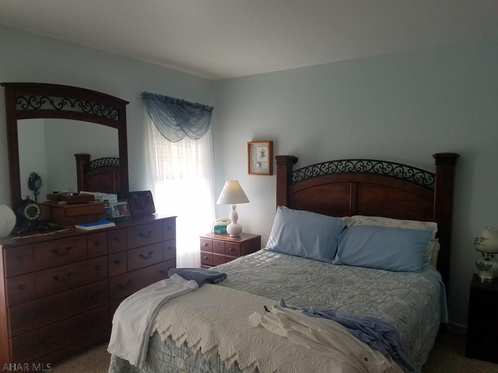 Holliday Heights - Residential