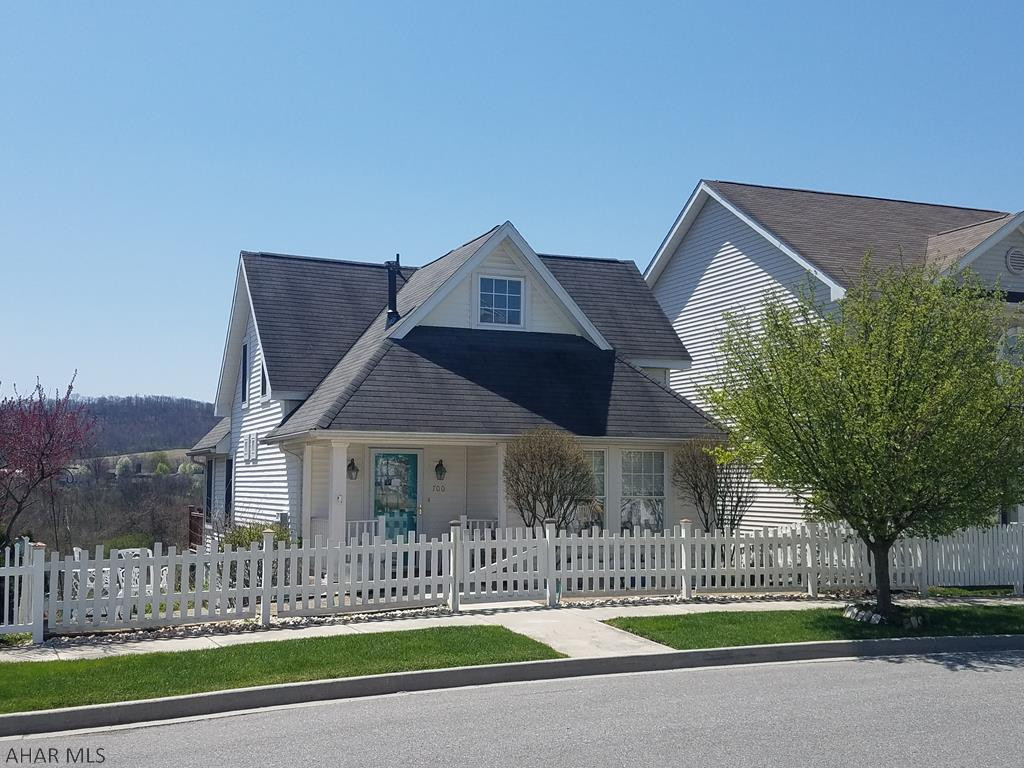 Holliday Heights - Residential