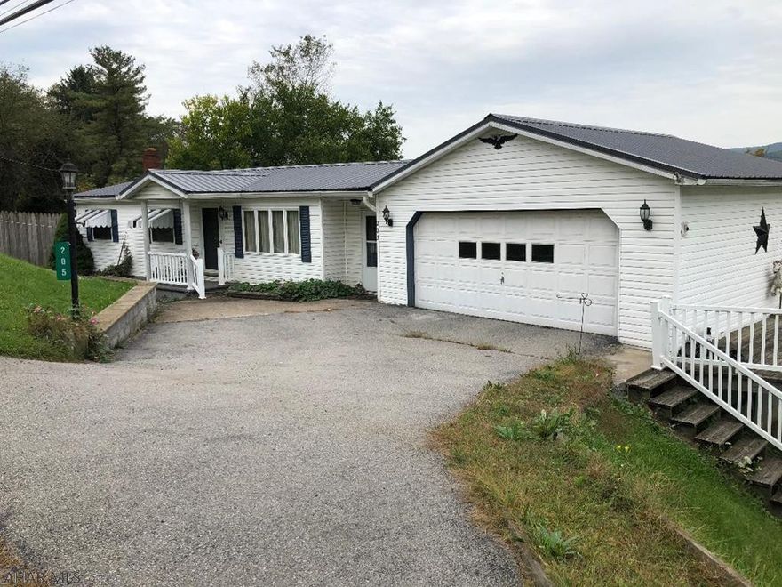 2 bedroom, 1.2 bathroom home in Northwood section of Tyrone. Nice size attached garage, sun room, & family room. Home has in ground pool. Home is being sold "AS IS" > Great potential with some TLC.