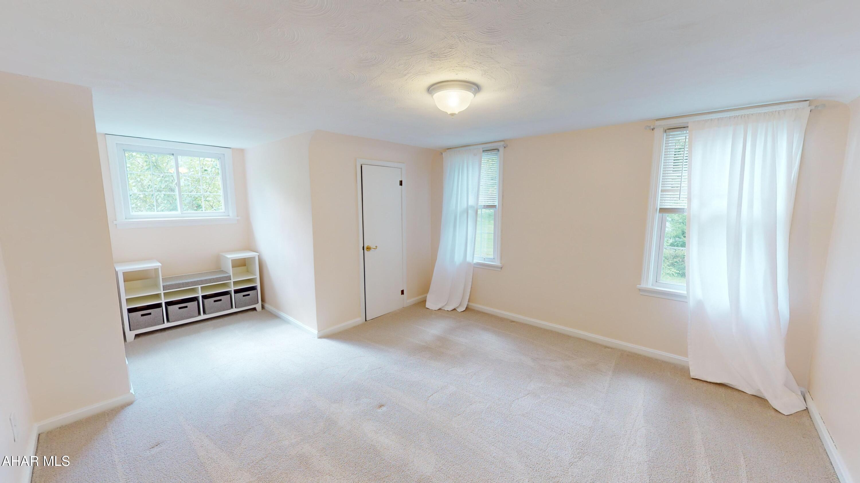 Sinking Valley - Residential