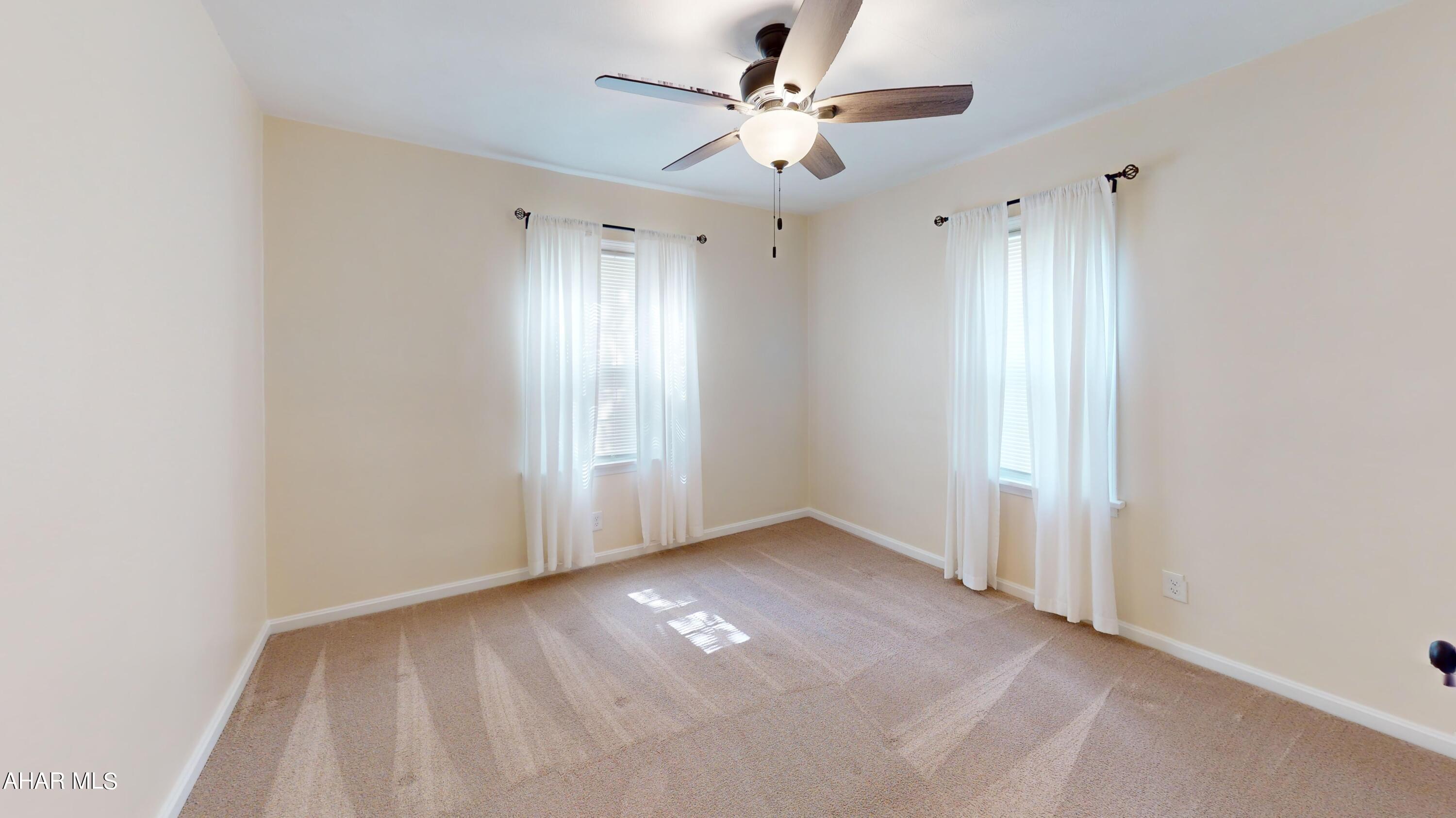 Sinking Valley - Residential