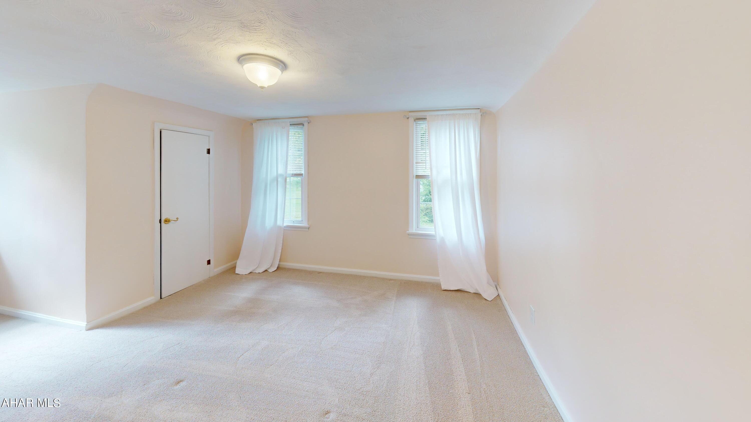 Sinking Valley - Residential