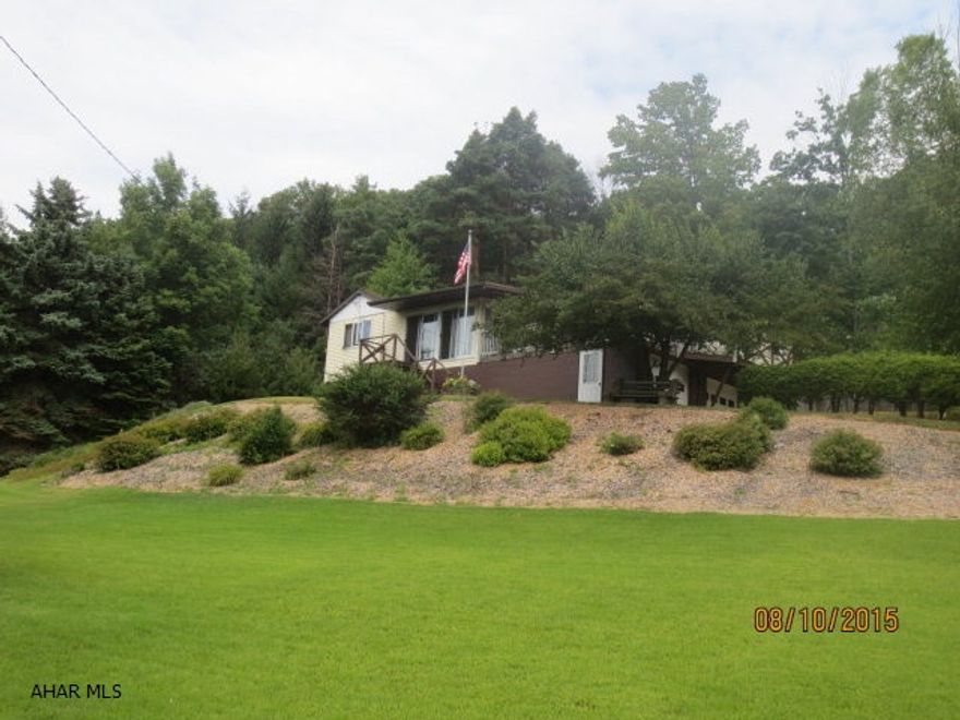 well maintained arch home with beautiful view