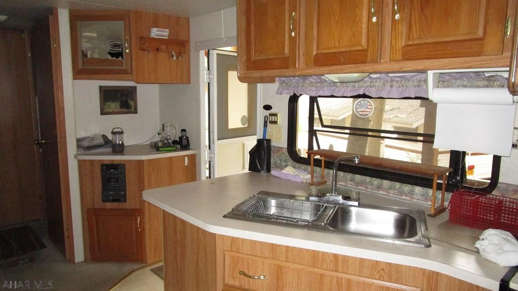 Glendale Yearound - Residential