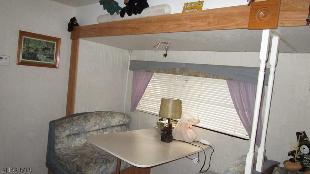 Glendale Yearound - Residential