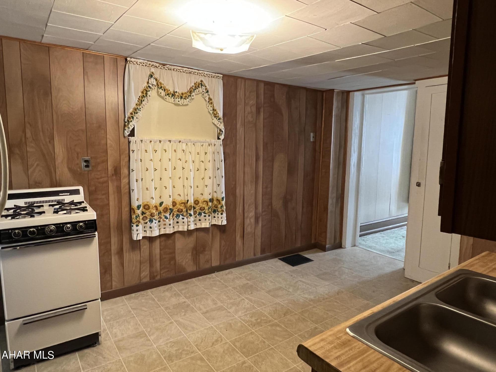 None - Residential Income