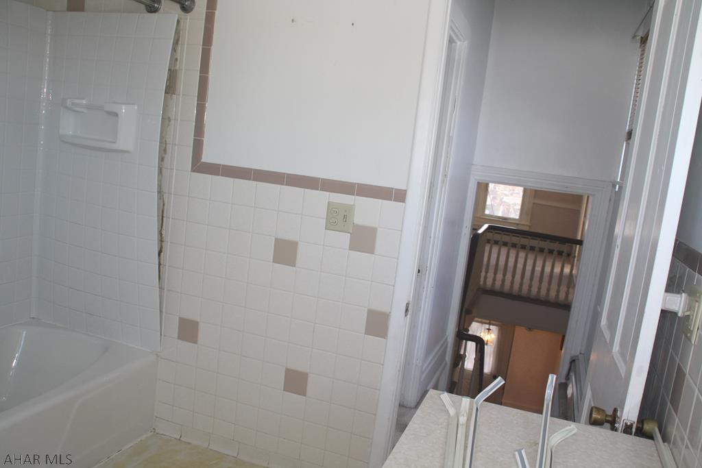 Bellwood Boro - Residential