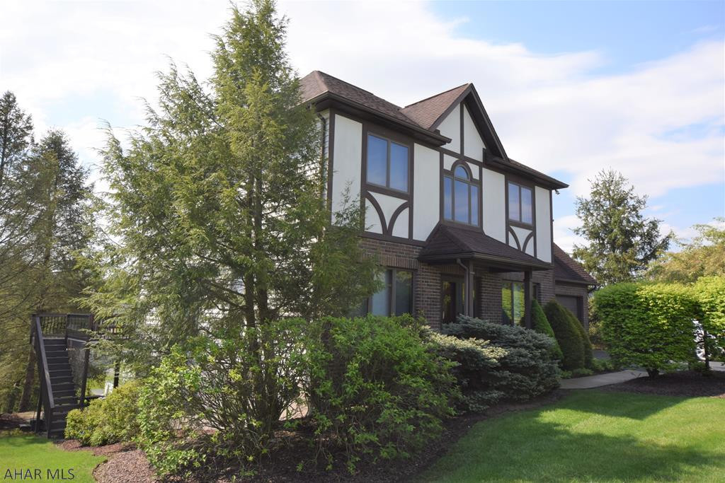 Holliday Heights - Residential