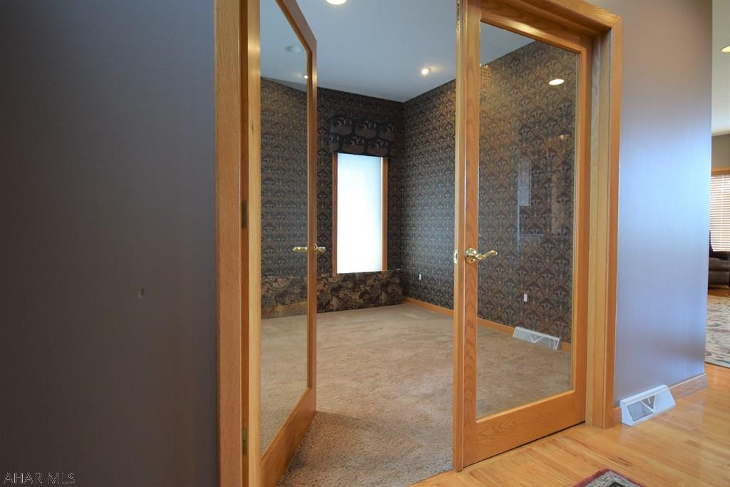 Holliday Heights - Residential