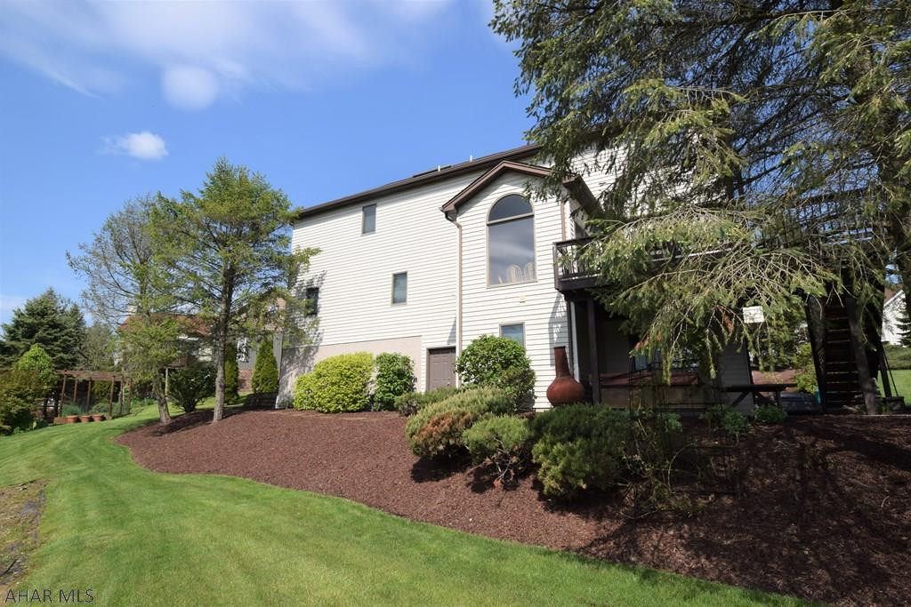 Holliday Heights - Residential