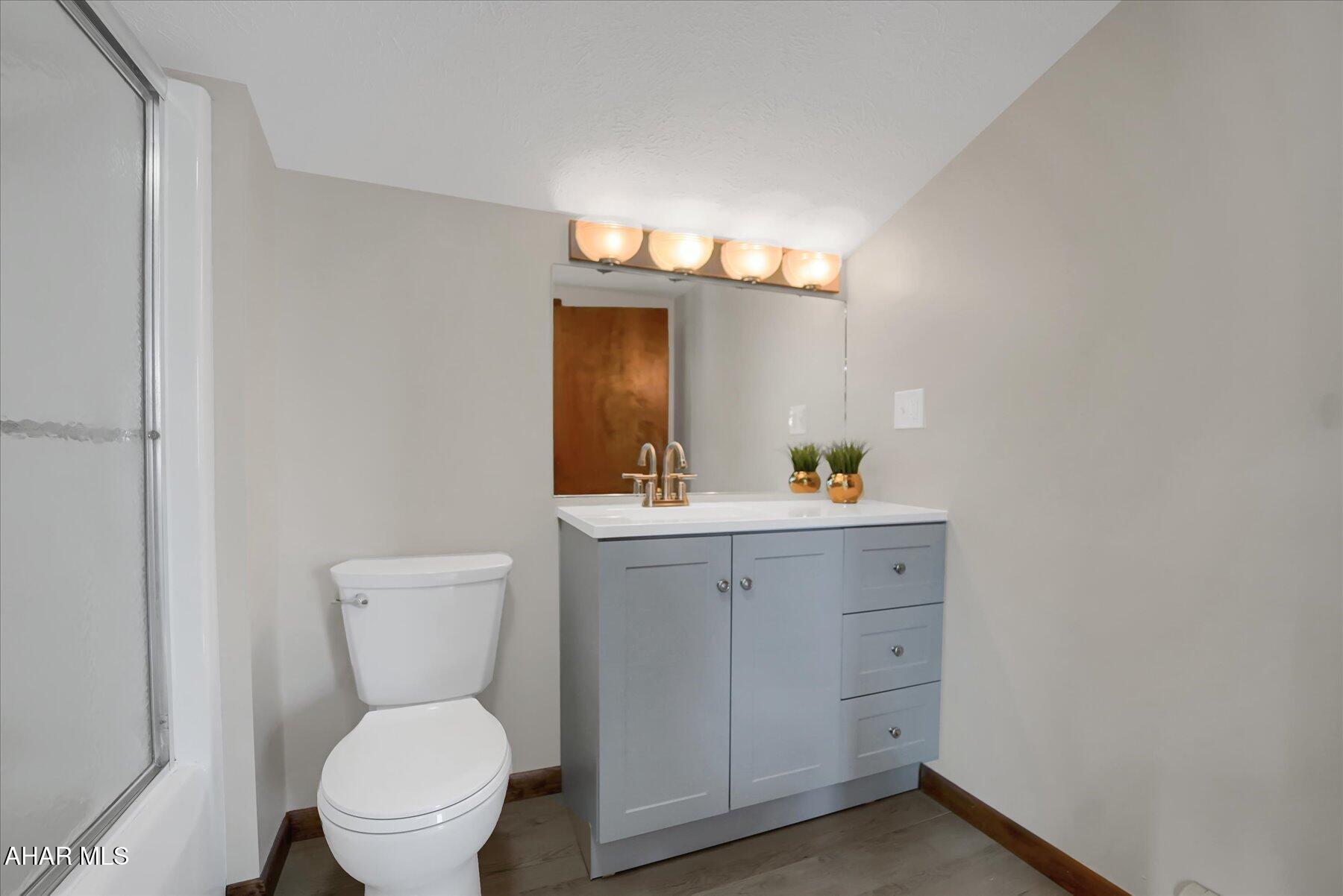 West Loop - Residential