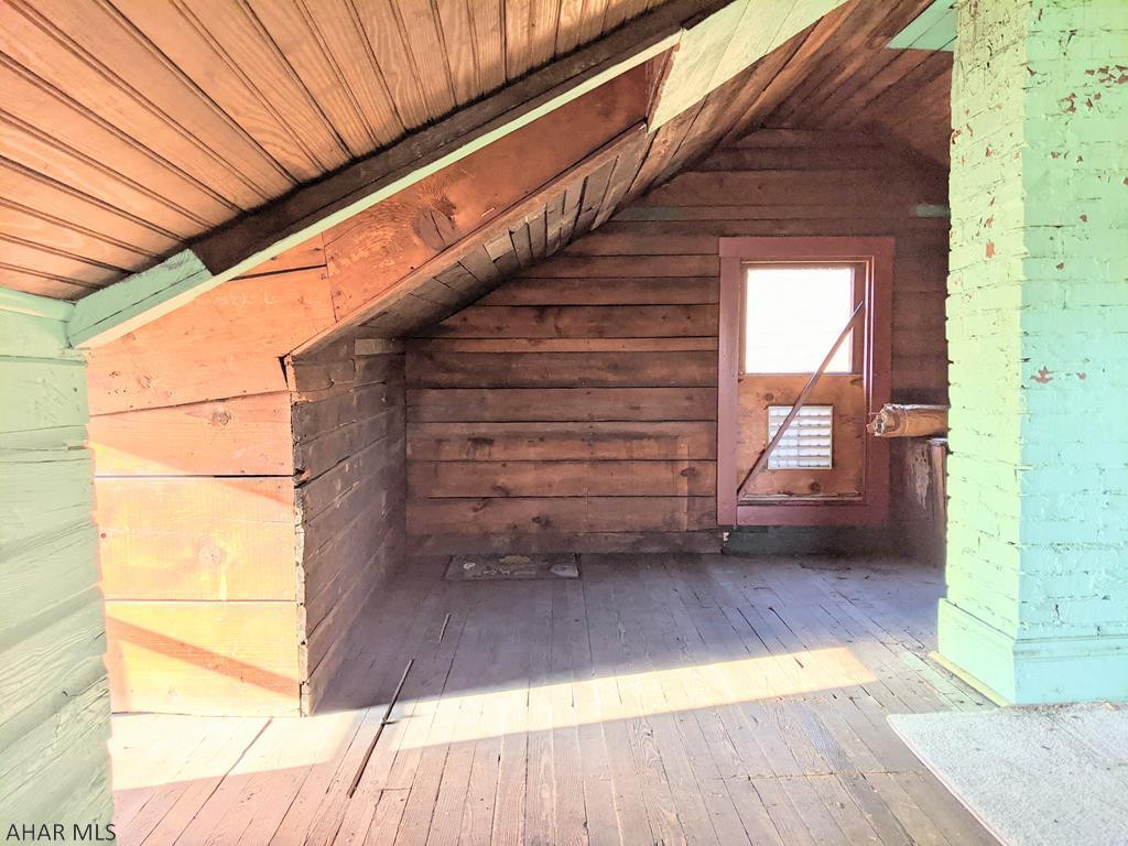 Unknown - Residential