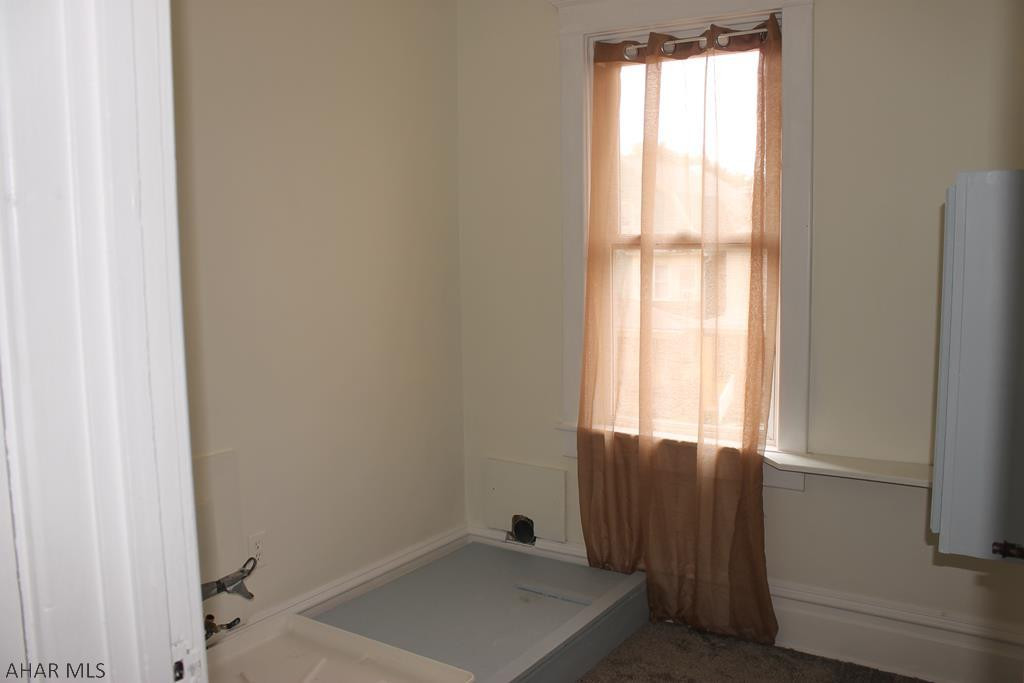 Juniata - Residential