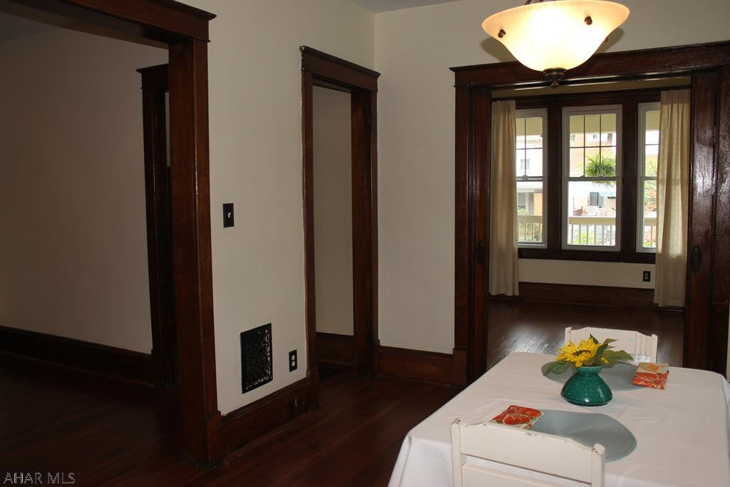 Juniata - Residential