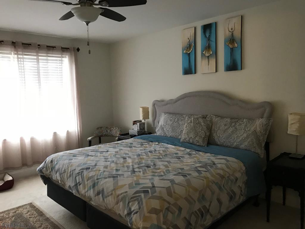 Penn Terrace - Residential