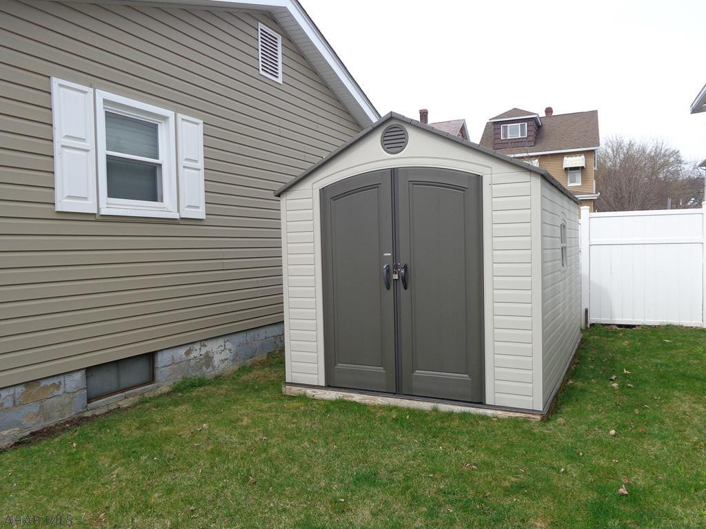 Unknown - Residential