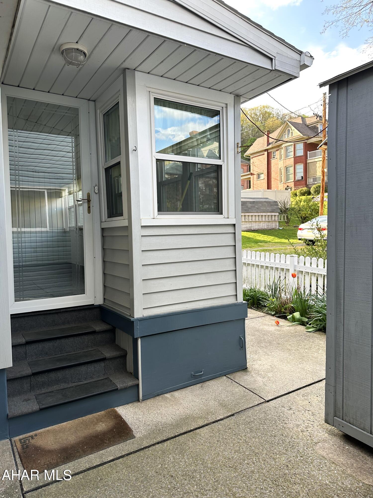 Unknown - Residential