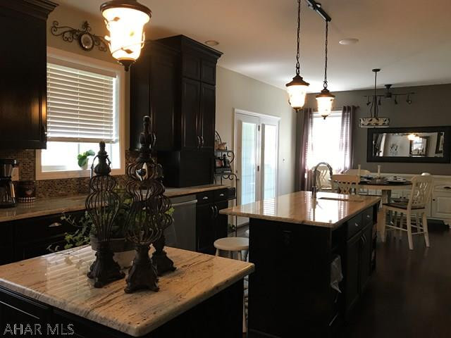 Holliday Heights - Residential