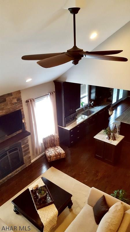 Holliday Heights - Residential