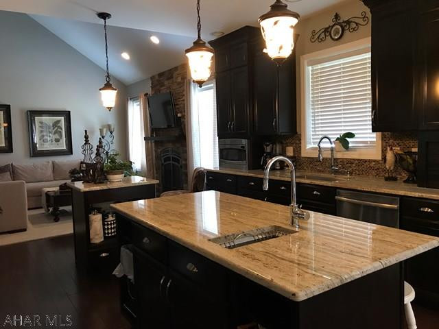 Holliday Heights - Residential