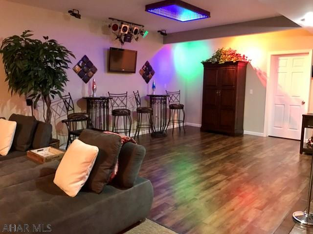 Holliday Heights - Residential