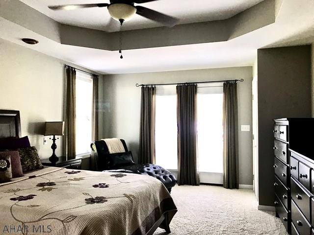 Holliday Heights - Residential