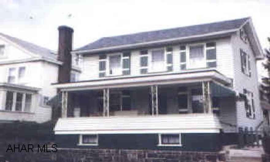 Newer roof and maintenance free exterior, beautiful large eat-in kitchen w/built in microwave, great condition, with universal gym in basement.