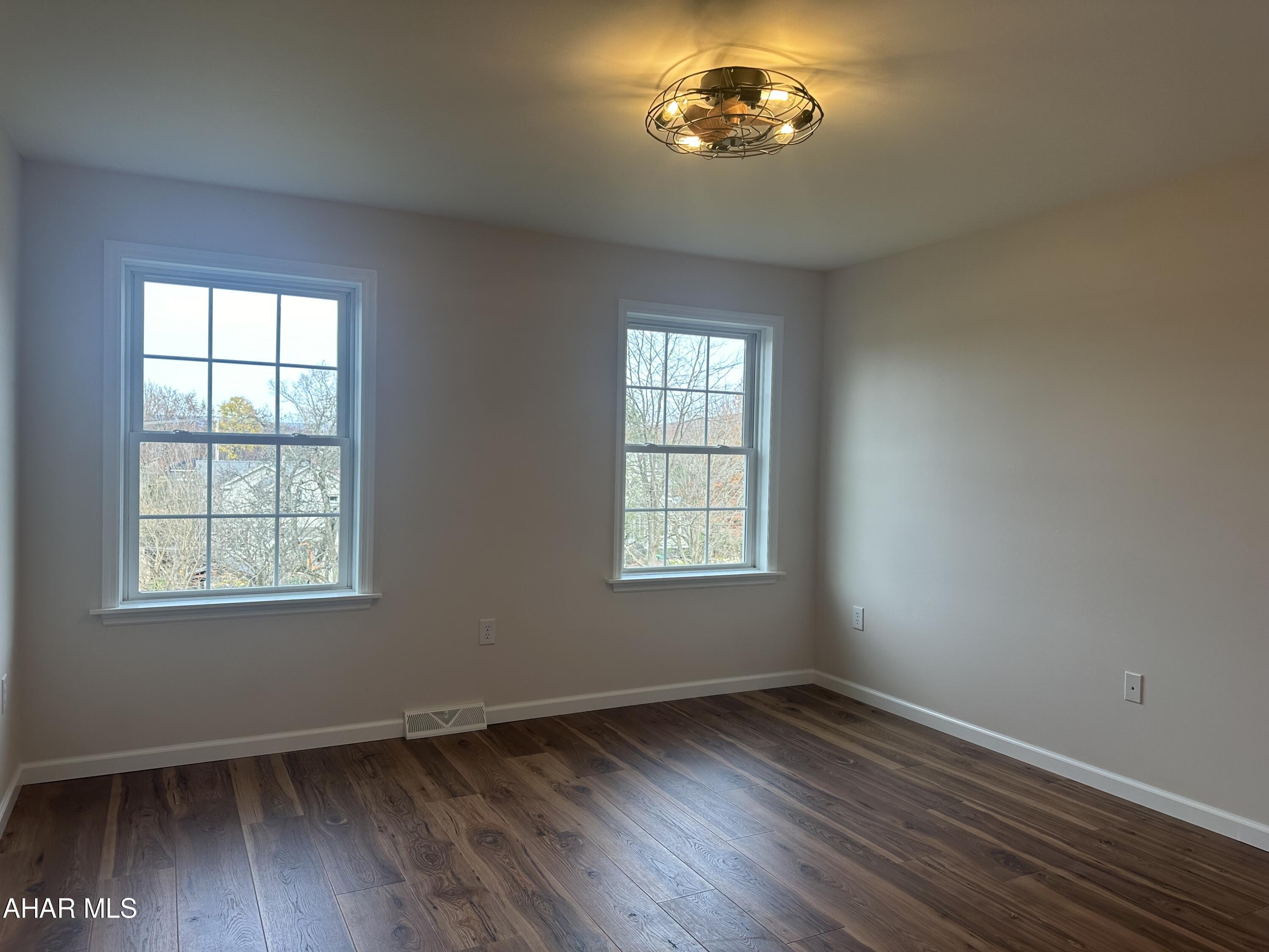 Hollidaysburg - Residential