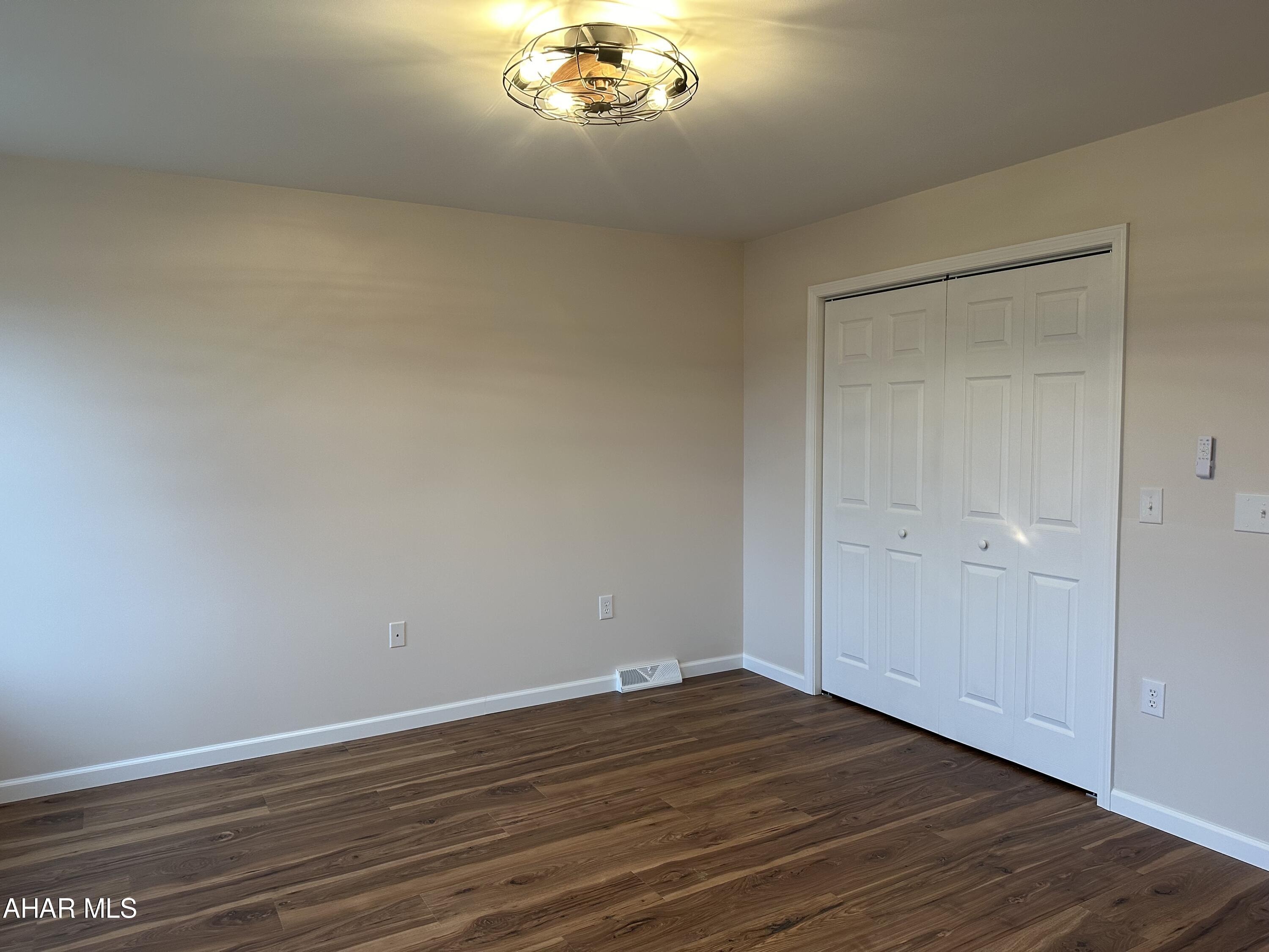 Hollidaysburg - Residential