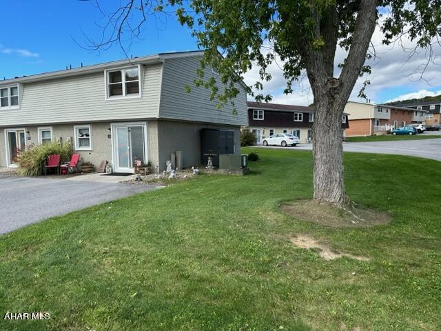 Maple Hollow - Residential