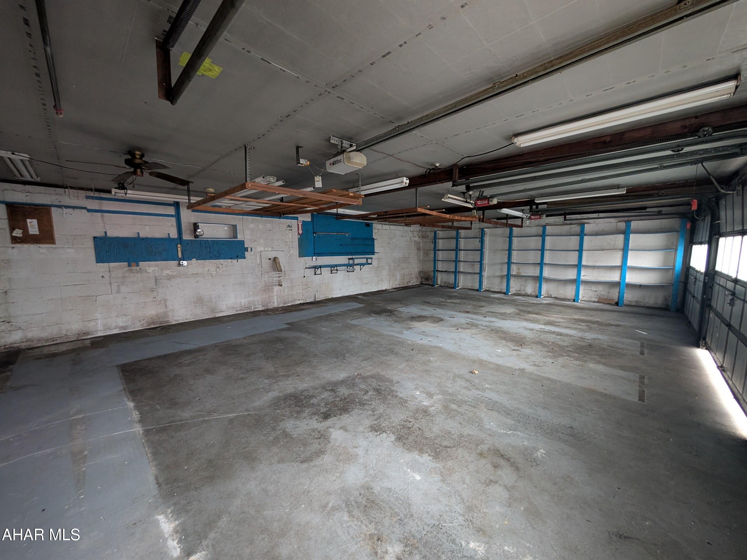 Llyswen - Residential