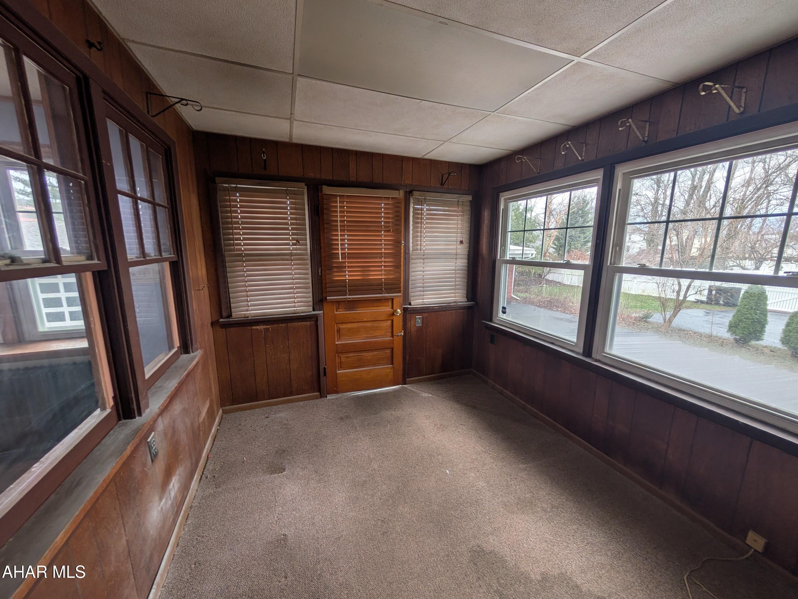 Llyswen - Residential