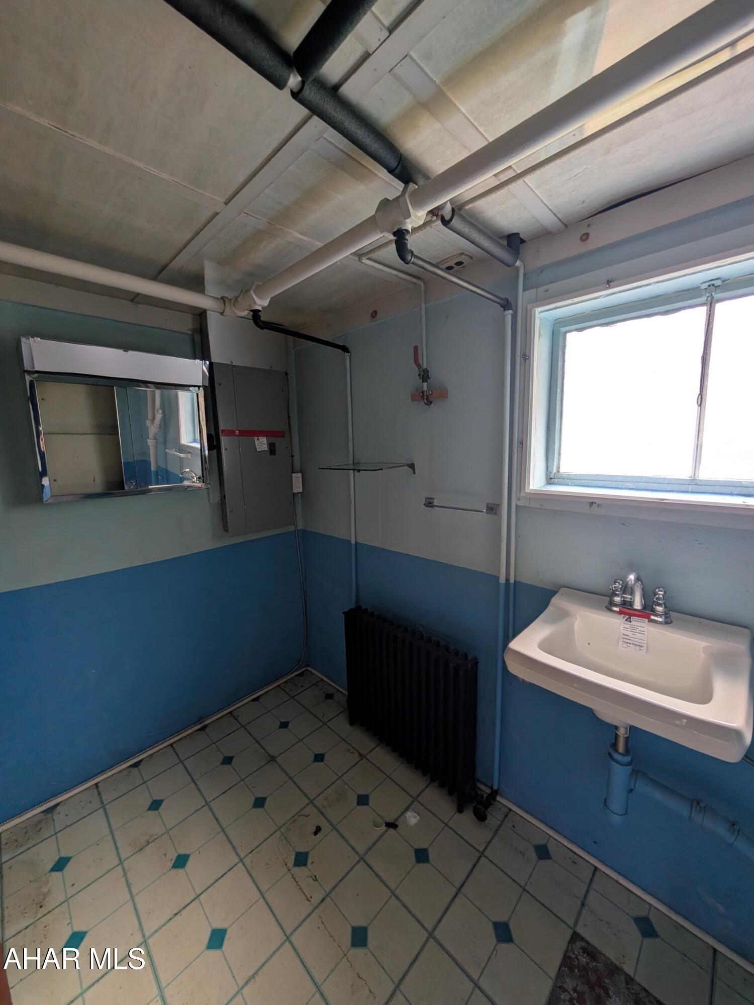 Llyswen - Residential