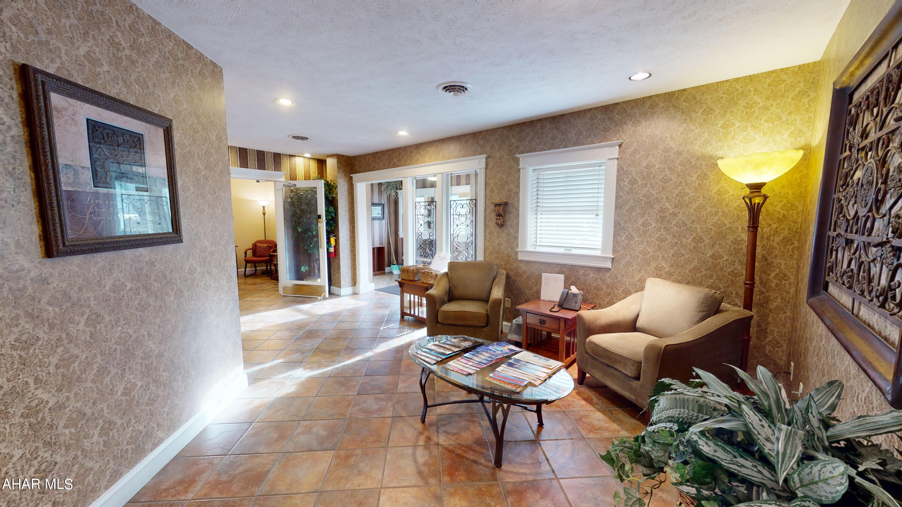 Hollidaysburg - Commercial Lease