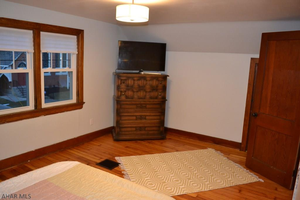 Unknown - Residential