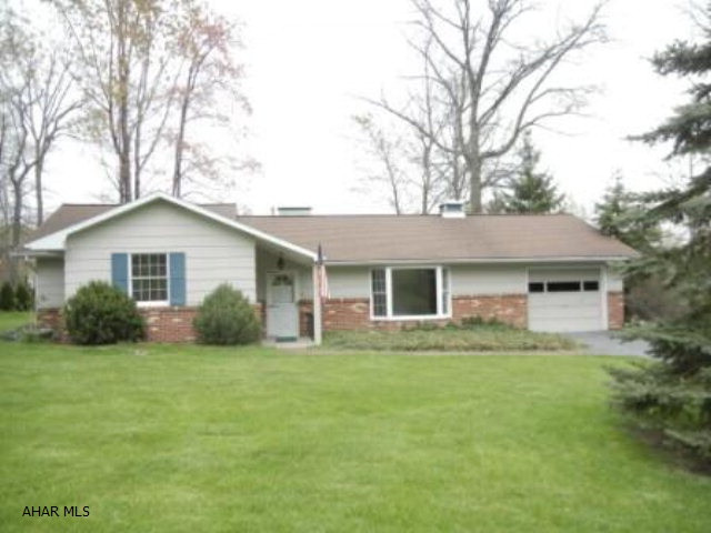 Holiday Manor - Residential