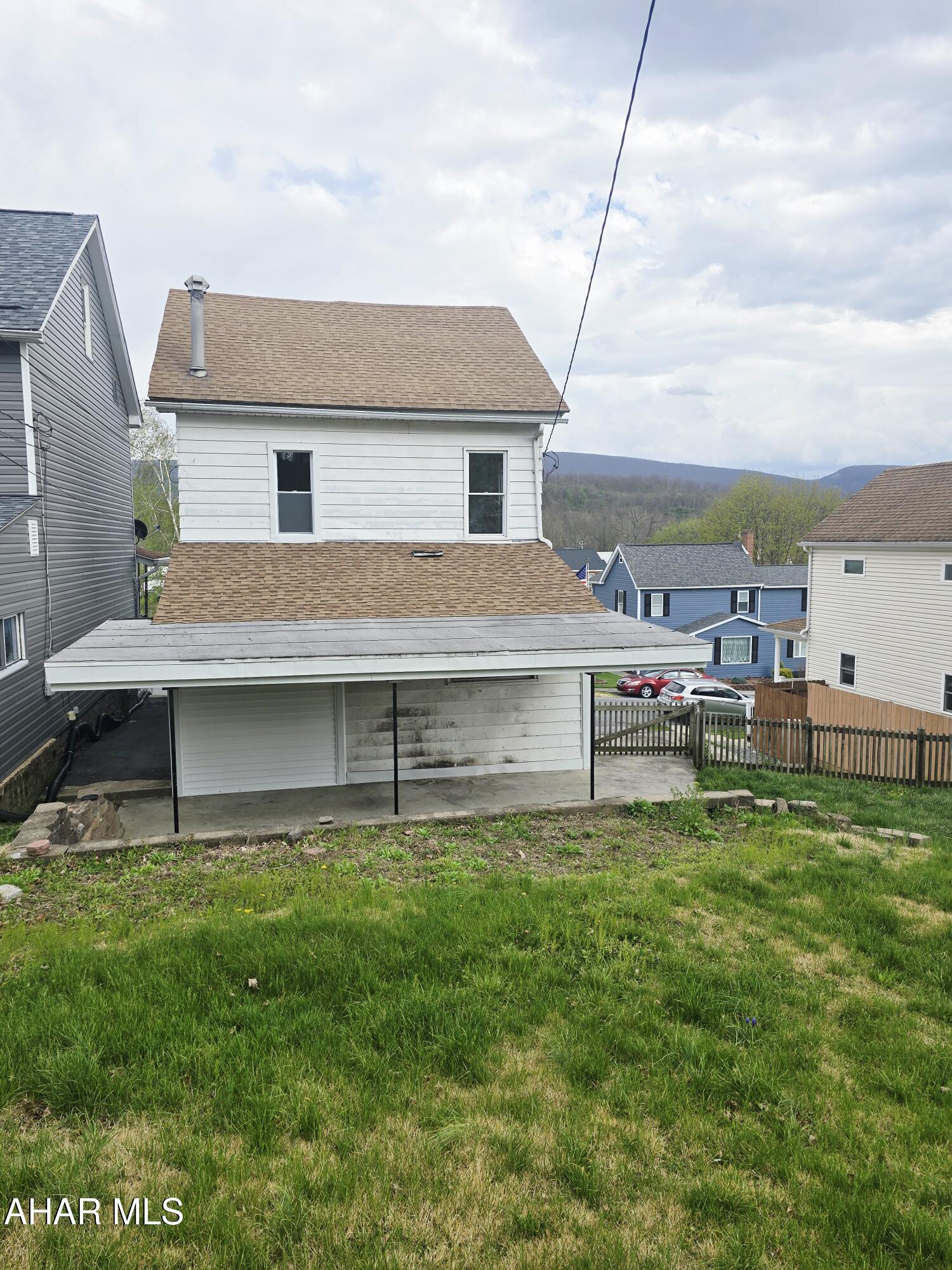 Juniata - Residential