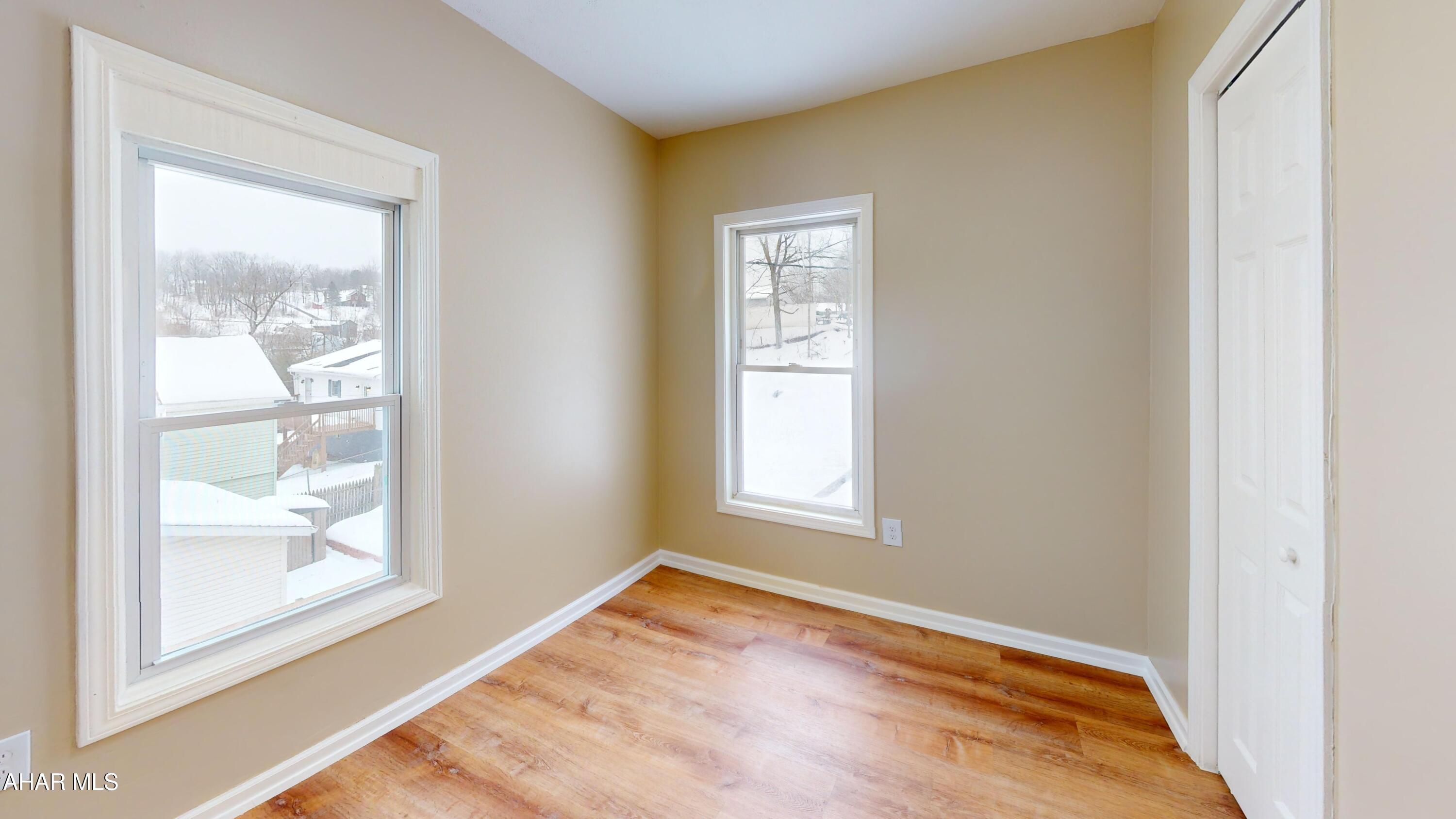 Juniata - Residential