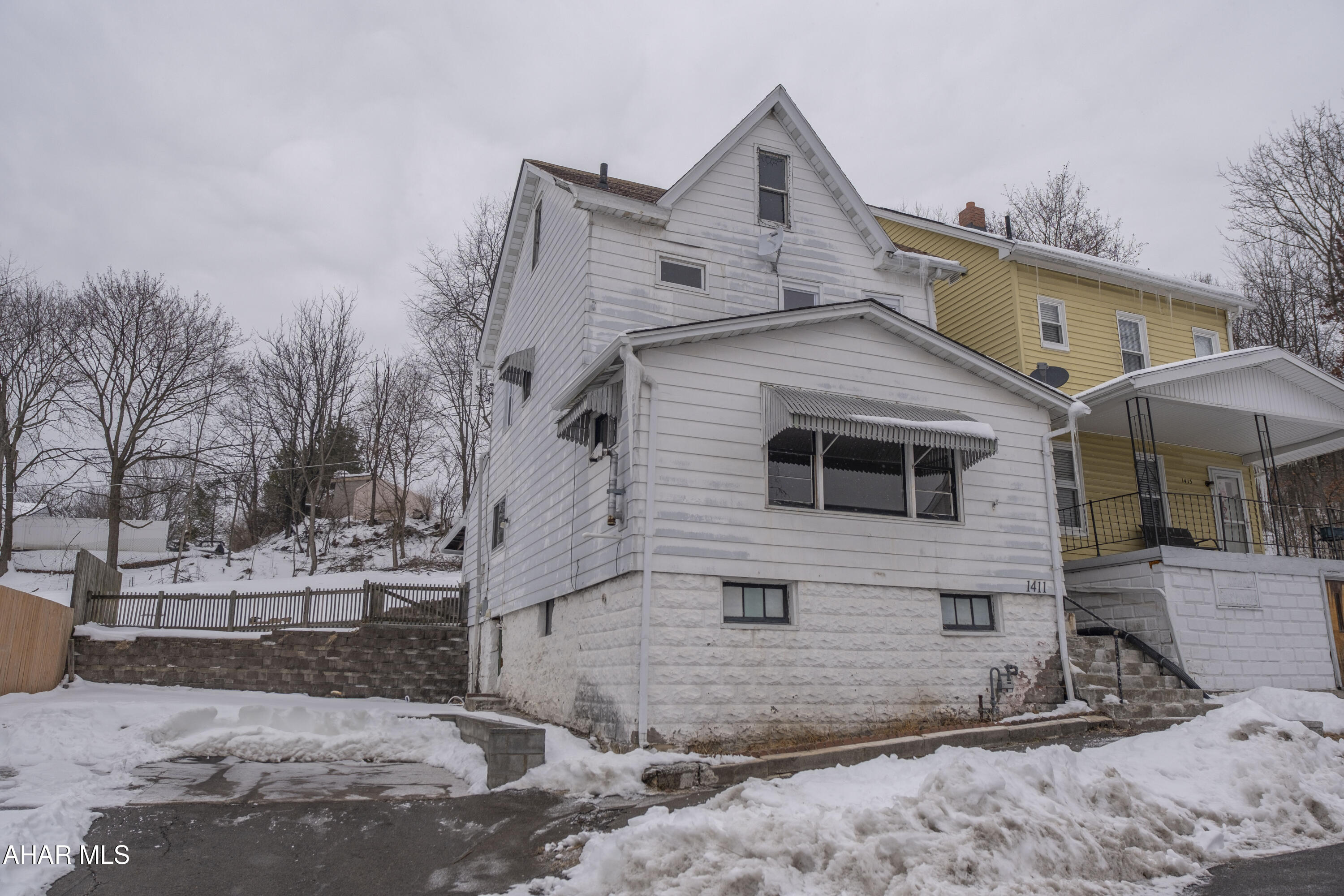 Juniata - Residential