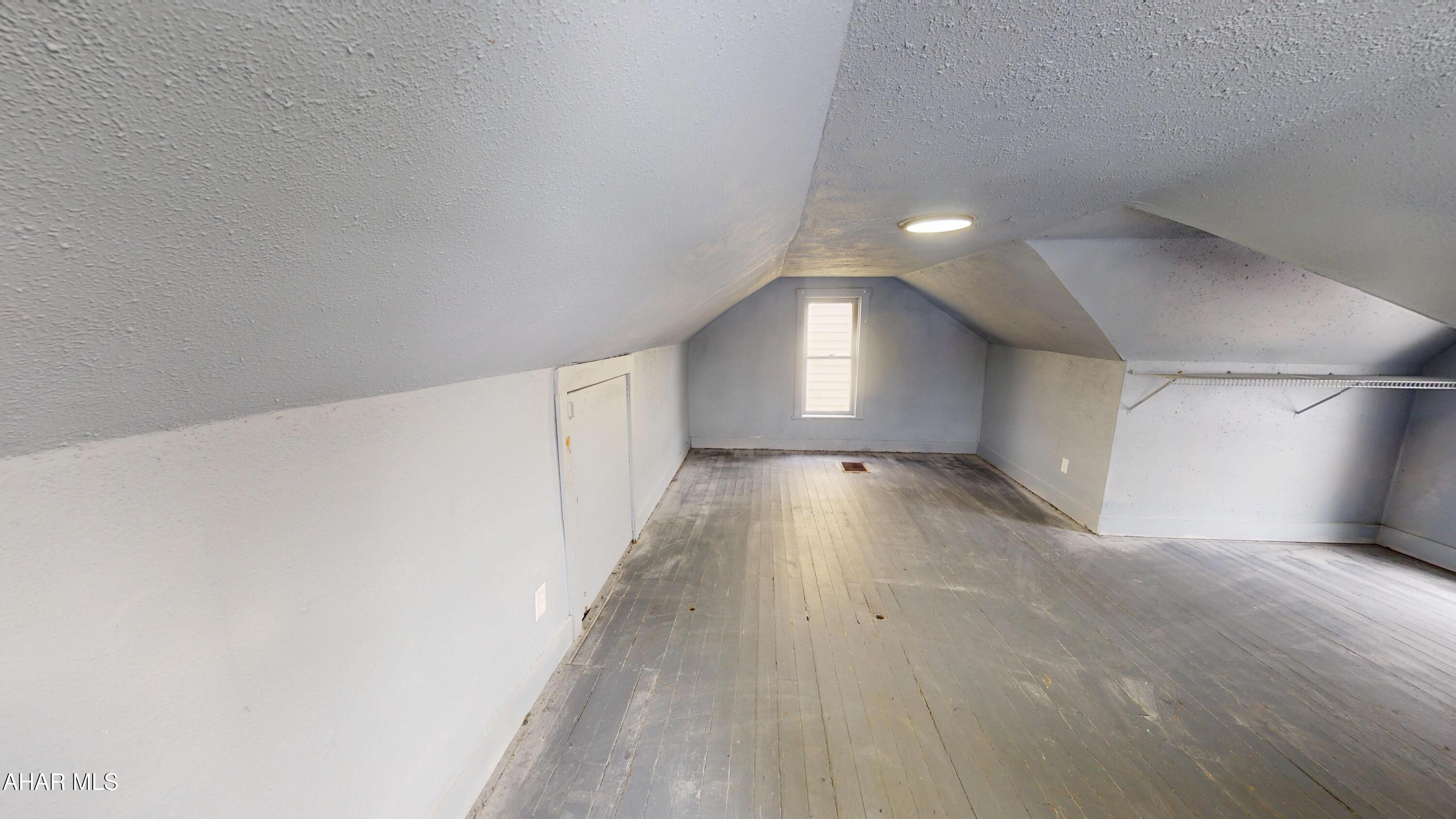 Juniata - Residential