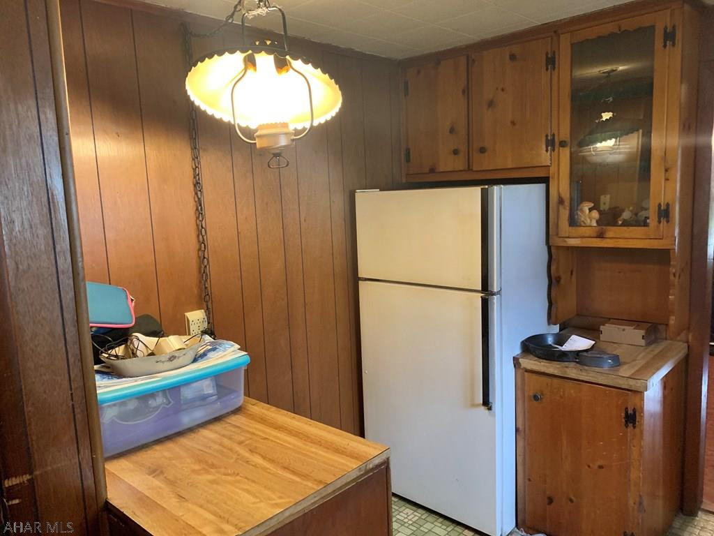 Unknown - Residential