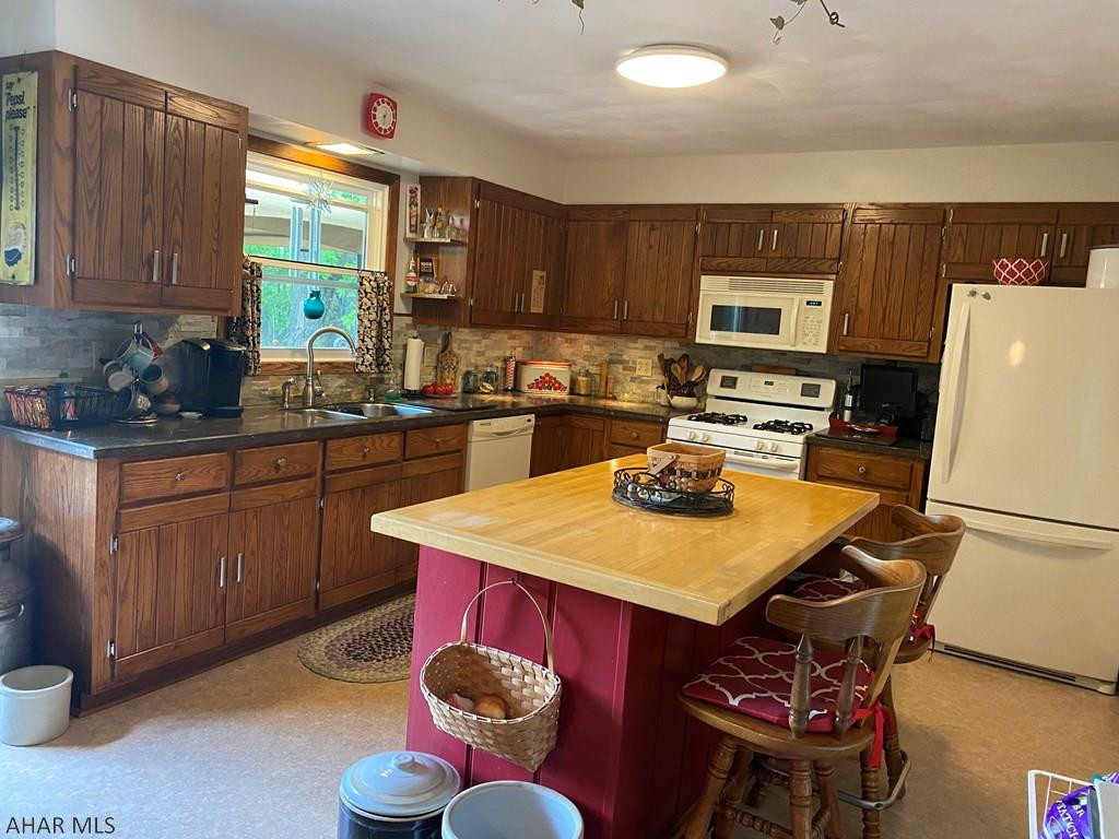 Rolling Hills - Residential