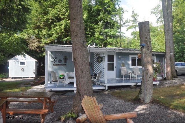 Glendale Yearound - Residential