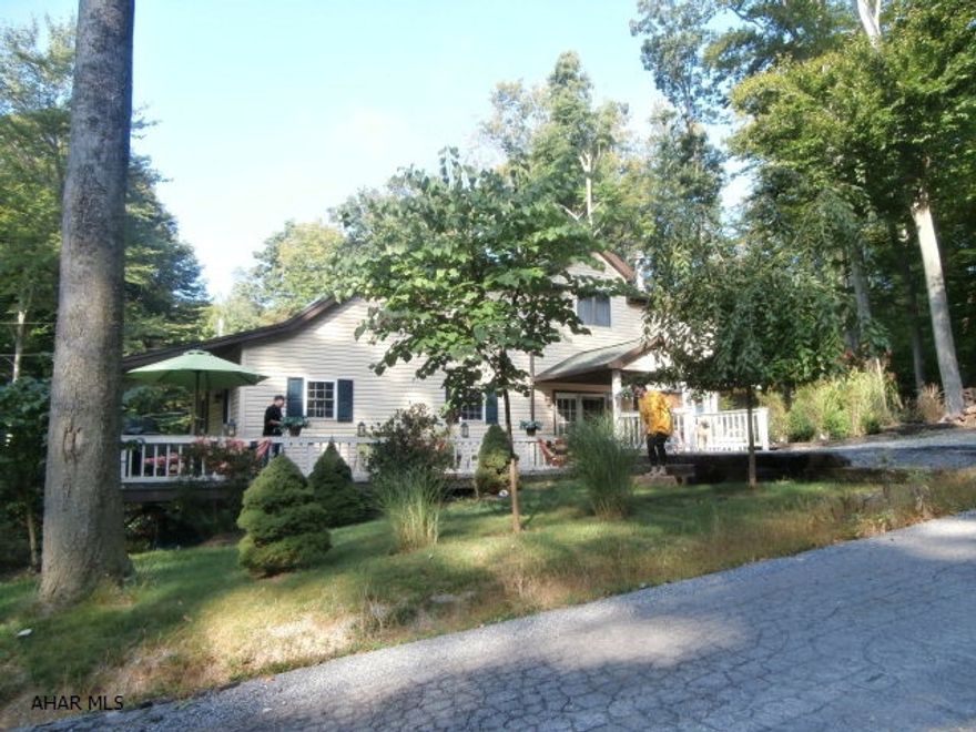 Fabulous home in great condition. Large great room with fireplace, cathedral ceiling, maple kitchen, 1st floor bath, Jacuzzi in master bath and separate shower, hot tub, too much to list!!